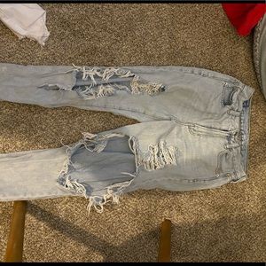 american eagle mom jeans
